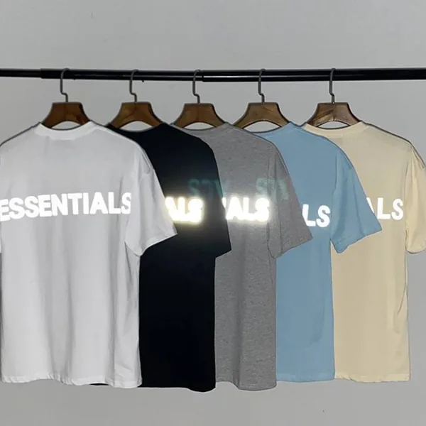 Camiseta Essentials