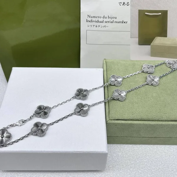 Collar Van Cleef plata