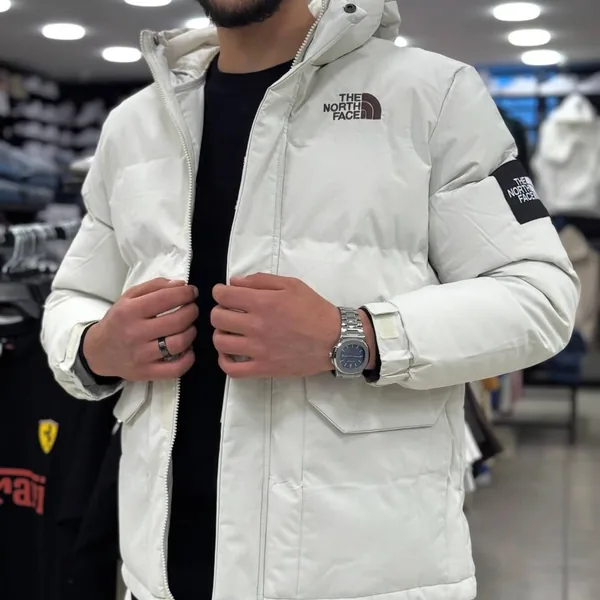 Chaqueta The North Face en varios colores