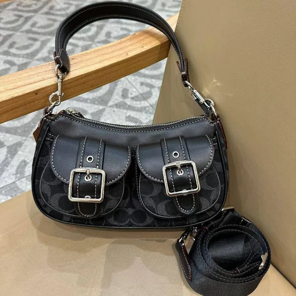 Bolso Coach con bolsillitos en varios colores