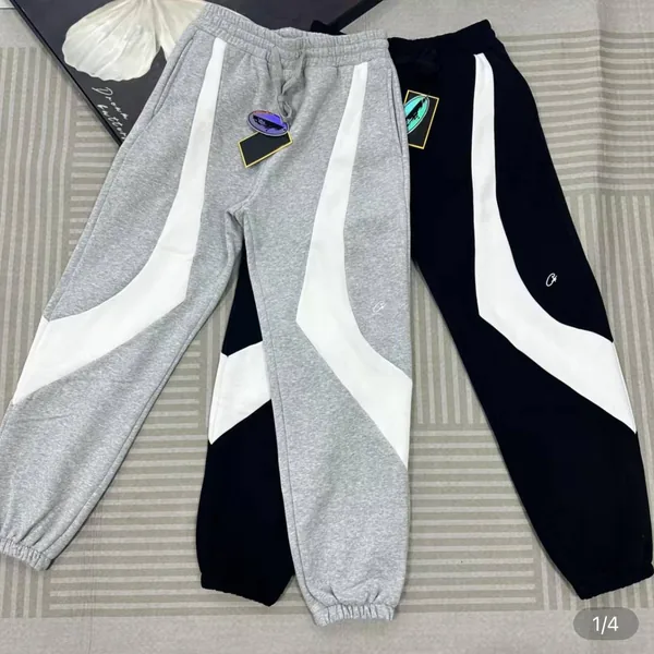 Pantalón Corteiz chandal