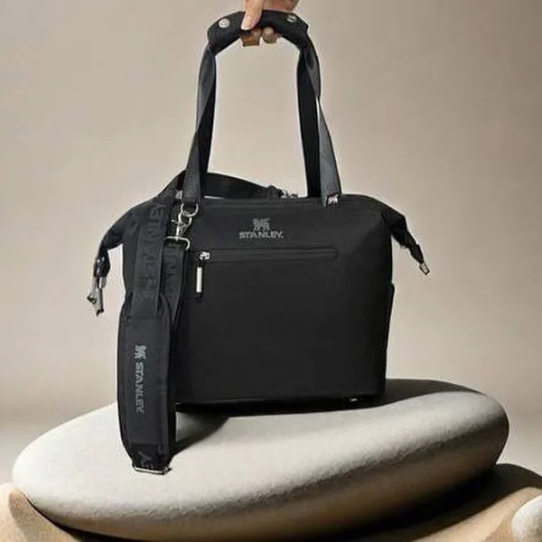 Bolsa térmica Stanley (aguanta frío y calor) en varios colores