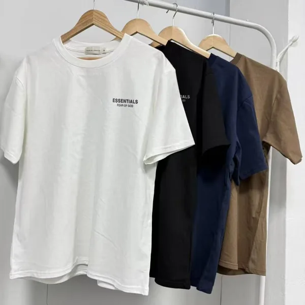 Camiseta Essentials