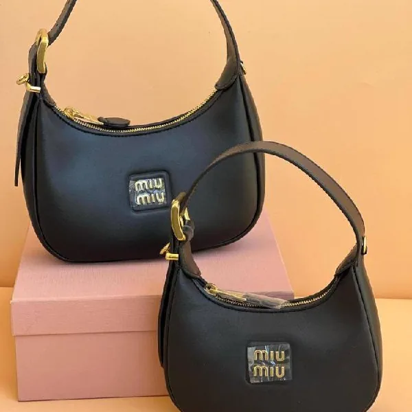 Bolso Miu Miu en varios colores