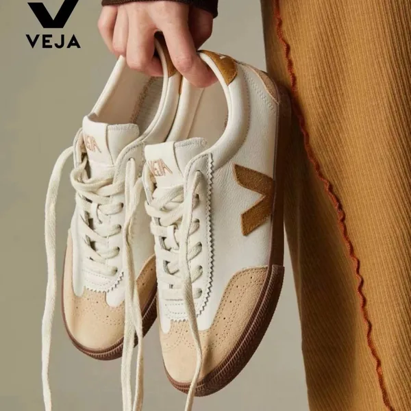 Veja Volley en varios colores