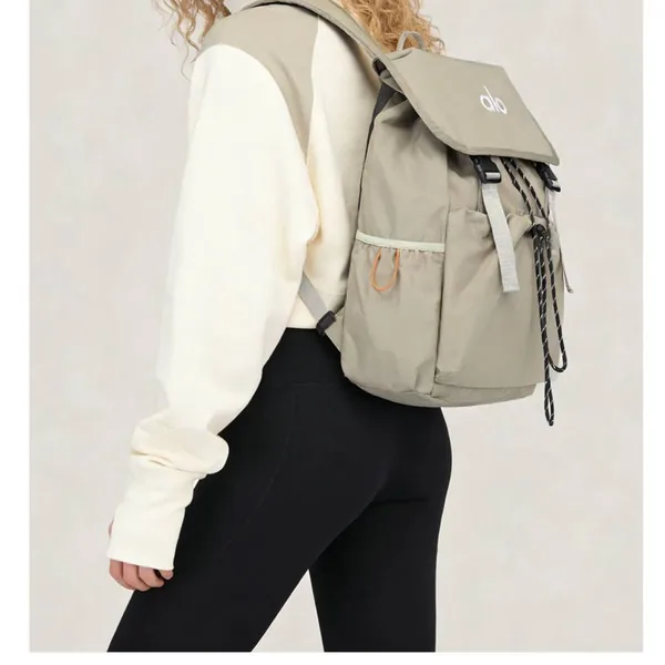 Mochila Alo Yoga