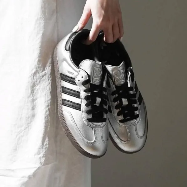 Adidas Samba plateadas