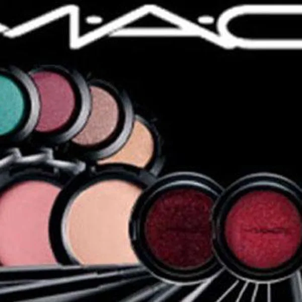Maquillaje MAC - enlace con varios productos! (llega todo con logo bien)