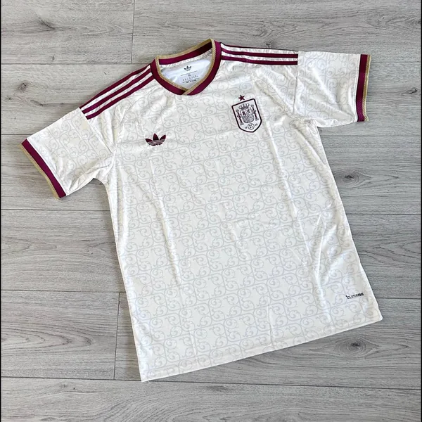 Segunda equipación España 2025 - 2026