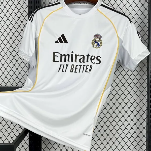 Camiseta real madrid 2025/26
