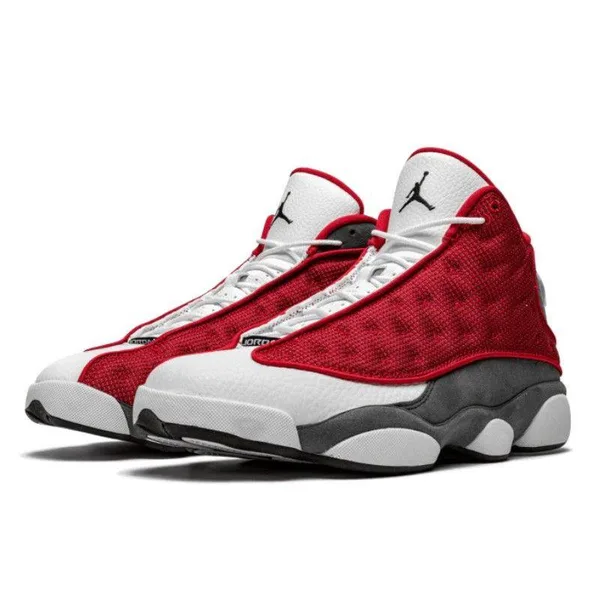 Nike air jordan 13 (yepex)