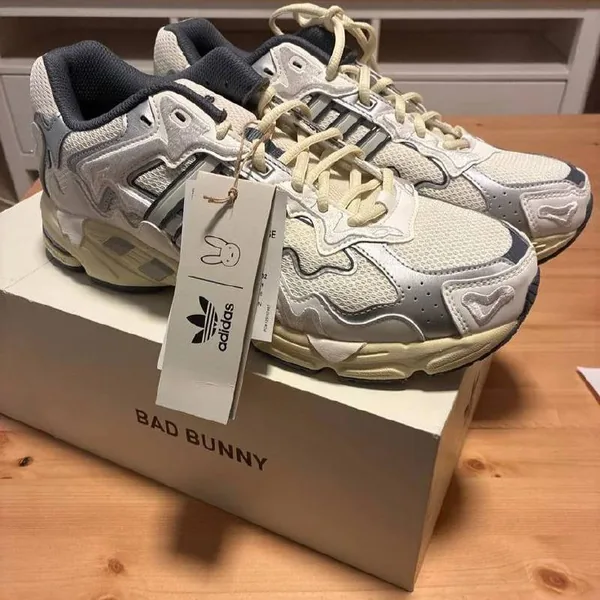 Adidas Response CL X Bad Bunny en varios colores