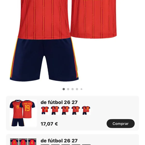 Camiseta y equipación España