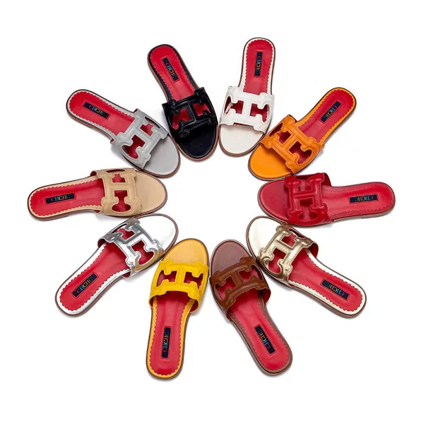 Sandalia Carolina Herrera